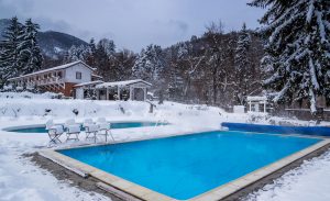 Swimming-Pool-Care-In-Winter